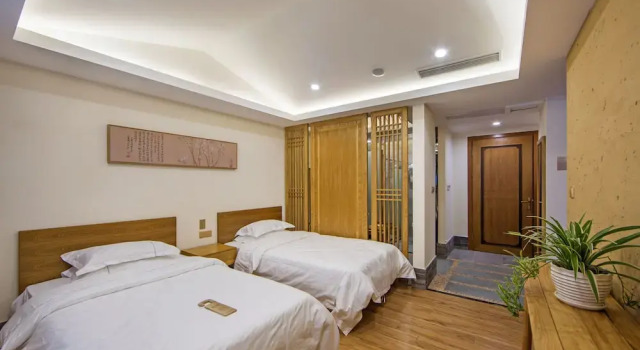 Номер Luxury Wuyishan Old Street Hill Lodge