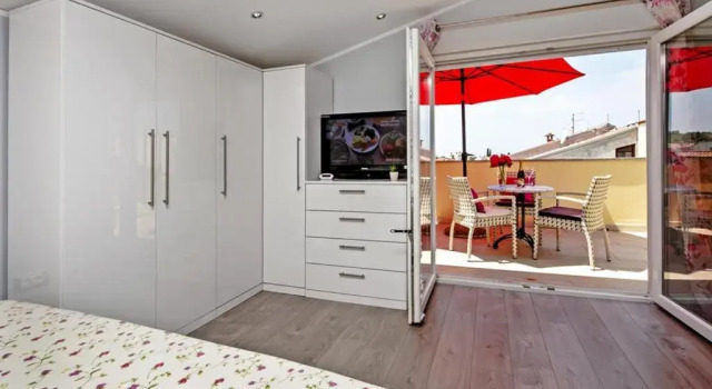 Апартаменты Deluxe Apartments Babo