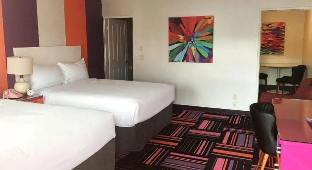 Номер Standard Hotel Zed Kelowna