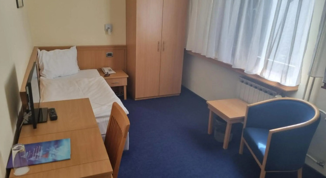 Hotel Tomislavov Dom, Buchen Sie Hotel 3-Sterne-Hotels in Zagreb, 3*
