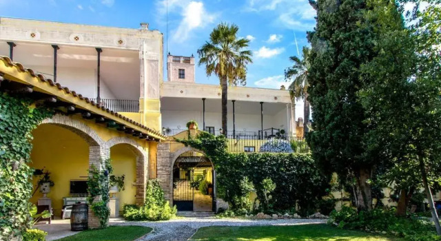Catalunya Casas Impressive and Idyllic mansion for up to 40 people, Забронировать Отель Баньерес-дель-Пенедес El Baix Penedès