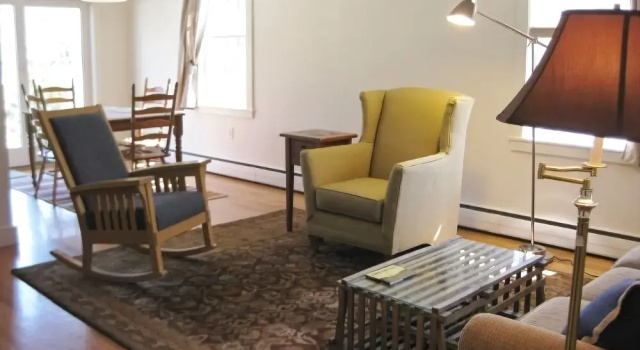 570 State - 2 Bedroom House, Забронировать Отель Отели Полуострова Кейп-Код 3 звезды, 3*
