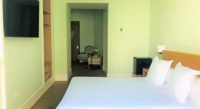 Люкс Standard Only Suites Hotel Jerez