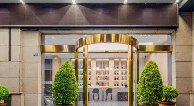 CC.Desgn.Hotel (Chengdu Global Center Century City New Exhibition Center), Boek Hotel Hotels in Chengdu met parkeren, Parkeren