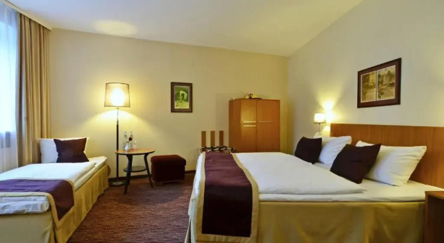 Трёхместный номер Comfort Hotel tom Kyle