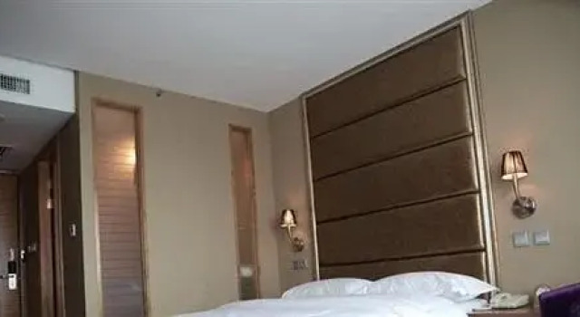 Wandebao Business Hotel - Huludao, Book Hotel Huludao Liaoning