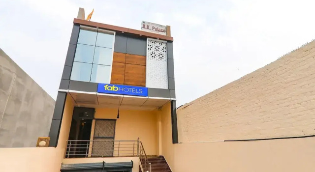 Fabhotel Rk Palace