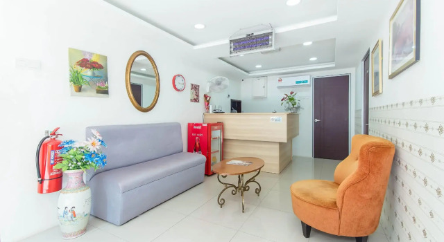 Hotel Sunbeam Palm, Забронировать Отель Отели Куала-Лумпура с парковкой, рядом с Башни-близнецы Берджая Таймс-Сквэр, Парковка