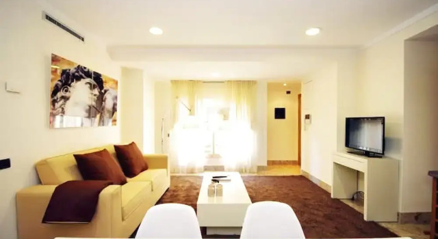 Apartments Catedral, Забронировать Апартаменты/квартира Сьютат Белла 