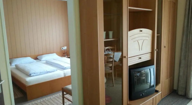 Апартаменты Hotel Park Eden