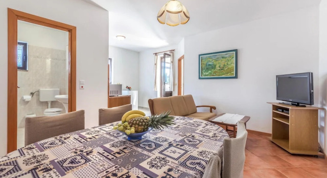 Nice Apartment in Rovinj With 2 Bedrooms and Wifi, Забронировать Апартаменты/квартира Апартаменты Rovinj Riviera, Апартаменты/квартира
