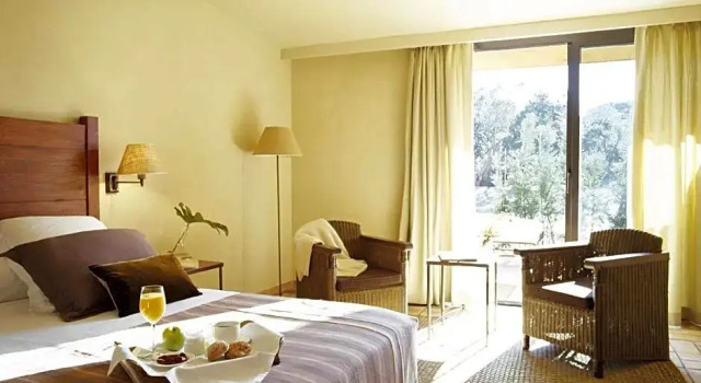 Номер Deluxe Mas Salvi Country Boutique Hotel