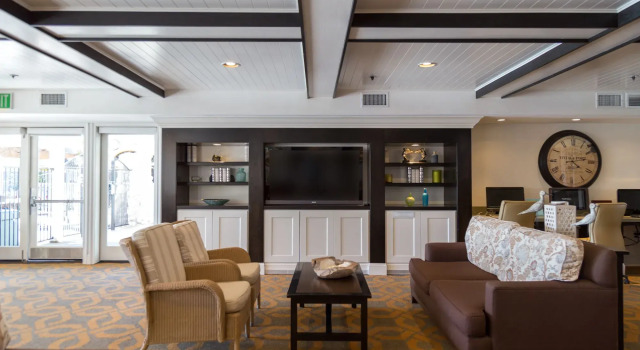 Carlsbad Inn Beach Resort