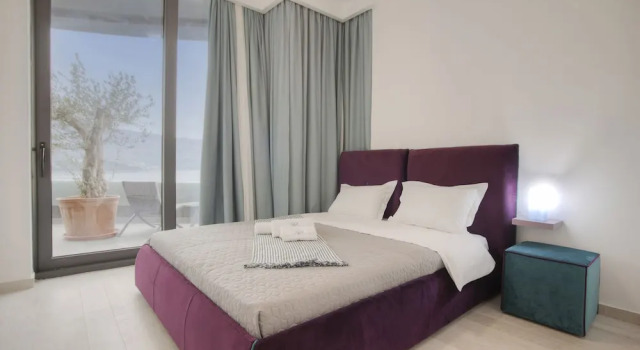 Апартаменты Standard c 1 комнатой с балконом и с видом на море Royal Gardens Paradise