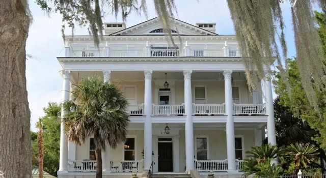 Anchorage 1770, Забронировать Отель Бофорт Lowcountry, рядом с Valerie Benn