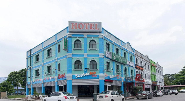 Кровать в общем номере Hotel Suria Malaqa