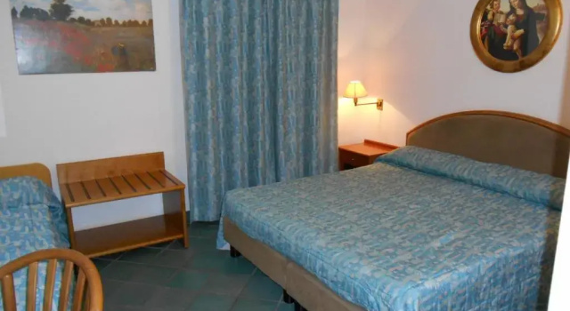 Четырёхместный номер Standard Hotel Pagnani