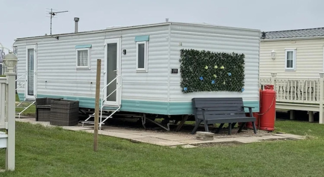 Ingoldmells - House - Sleeps 6 - Seaside - Parking, Забронировать Отель Отели Инголдмелс 3 звезды, рядом с Ферма домашних животных Hardy's, 3*