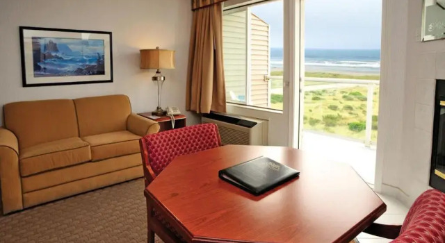 Четырёхместный номер Standard Shilo Inn Suites Hotel - Ocean Shores