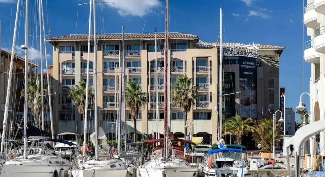 Двухместный номер Privilege с балконом и с видом на гавань Mercure Thalasso & Spa Port Fréjus