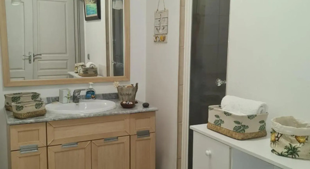 Farerei Appartement spacieux, équipé et confortable, Забронировать Апартаменты/квартира Отели Таити с завтраком, Завтраки