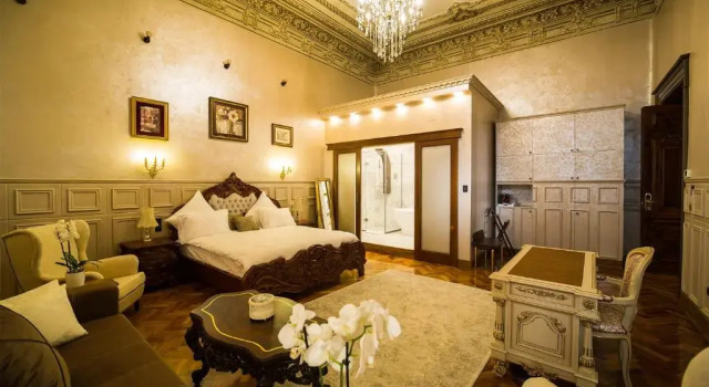 Люкс Deluxe Hotel 5 Continents