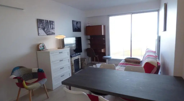 Appartement Saint-Gilles-Croix-de-Vie, 2 pièces, 4 personnes - FR-1-428-94