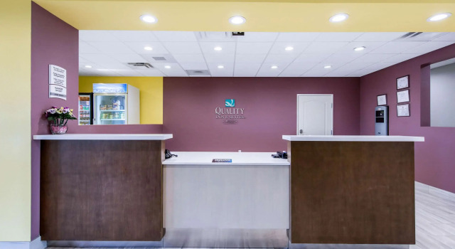 Quality Inn & Suites Carlsbad Caverns Area