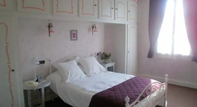 Двухместный номер Standard Logis Hôtel Auberge De Lecole