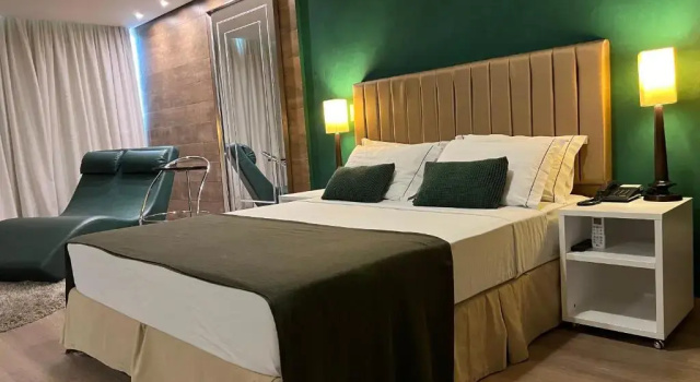 Люкс Alfa Hotel