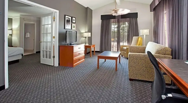 Люкс La Quinta Inn by Wyndham Salt Lake City Midvale