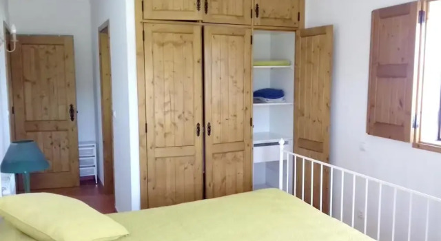 Villa With 5 Bedrooms in Cabo Sardão, With Private Pool, Enclosed Garden and Wifi Near the Beach, Забронировать Вилла Отели Сан-Теотониу 3 звезды, 3*