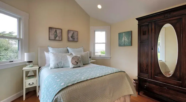 3715 Bliss by the Sea
