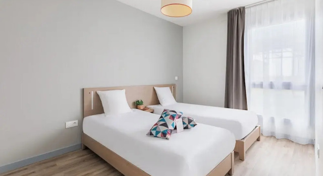 Апартаменты Grand AppartCity Confort Perpignan Centre Gare