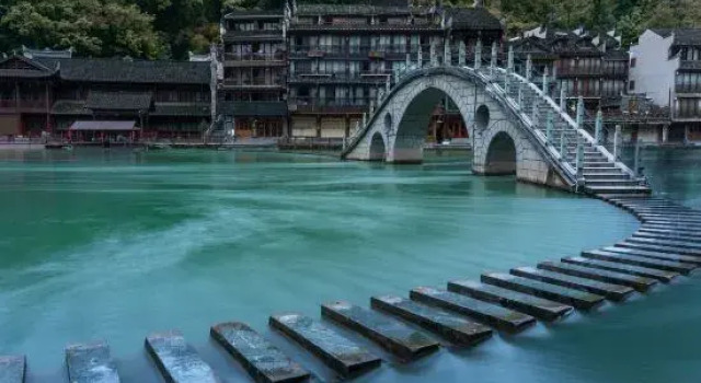 Yu Jiangyue · Natural Aesthetics Designer's View of Tuojiang River Scenery - Holiday Villa, Rezerwuj Willa Xiangxi Hunan