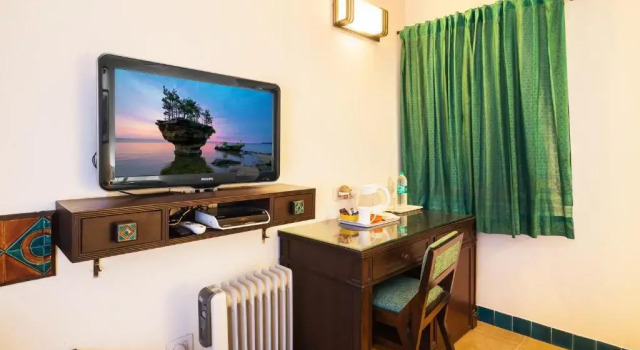 Одноместный номер Standard Home@F37 Kailash Colony Metro