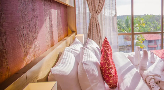 Номер Standard Hotel Grand Kadamba