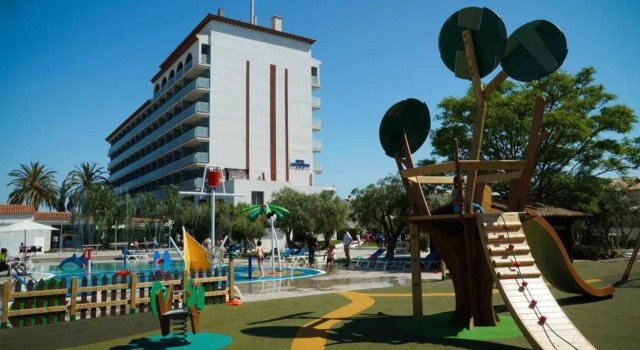 Отель Ibersol Playa Dorada