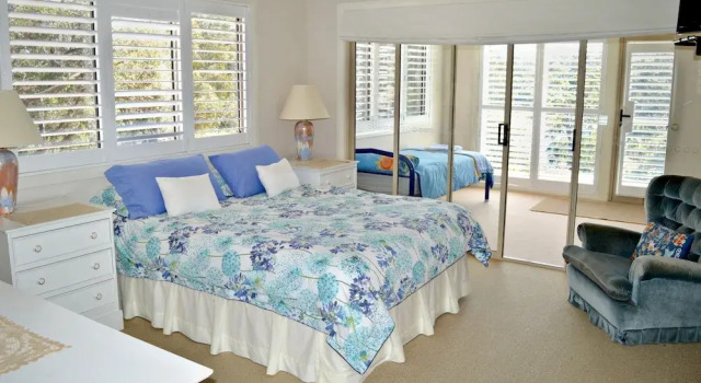 Fairhaven, Book Hotel Metung 