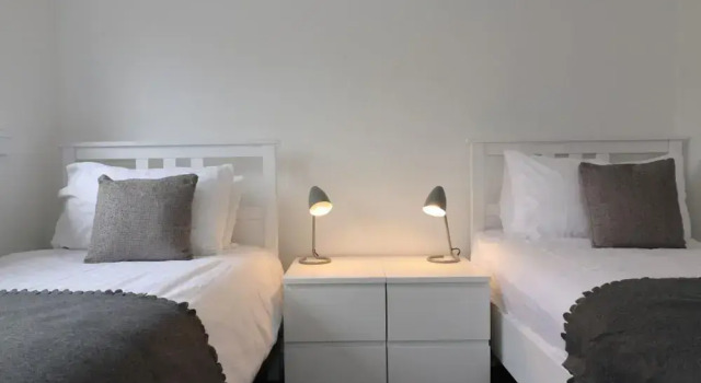 Belhaven House - Hamilton, Book Hotel Hoteller i Hamilton med parkering, Parkering