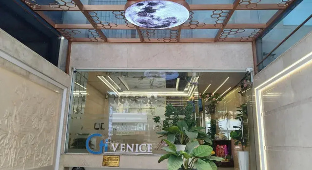Ngoc San San Hotel HCM, Забронировать Отель Биньань Хошимин