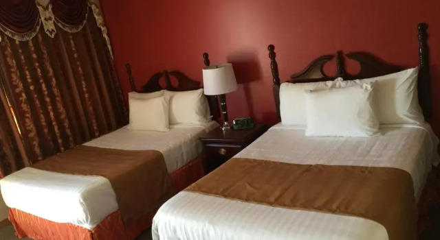 Четырёхместный номер Standard Mastersons Motel