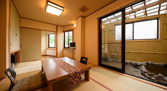 Oyado Mokuren, Prenota Hotel Hotel a Kyushu con parcheggio, Parcheggio