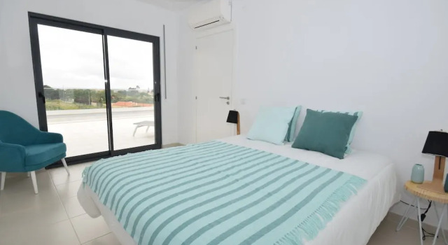 Comfortable Villa in Coto With Swimming Pool, Rezerwuj Willa Wille w Centro Region, Willa