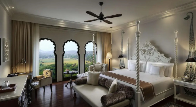 Двухместный люкс Fairmont Jaipur