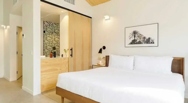 Blackhaus B : 4 Bedroom Suite by Avantstay 4-rooms, Забронировать Апартаменты/квартира Апартаменты Палм-Спрингса, рядом с Agua Caliente Casino, Апартаменты/квартира