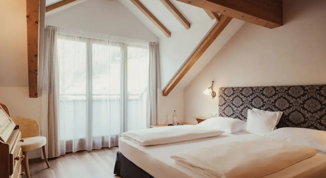 Двухместный номер Standard с балконом Kristallhotel Corona-Krone