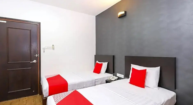 Номер Standard OYO 728 Tai Pan Hotel