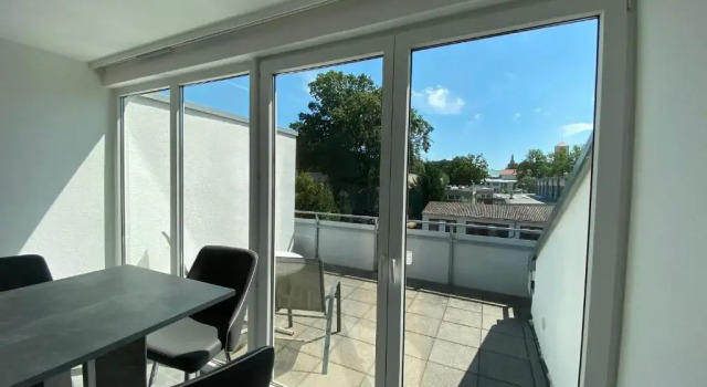 Одноместный номер Standard Wohnung mit 2 Einzelzimmer gemeinsamer Küchen/Bad/Balkon-Nutzung