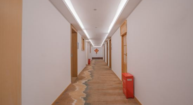 Ya'an Yujian Homestay (Sichuan Agricultural University), Prenota Hotel Hotel a Sichuan con parcheggio, Parcheggio